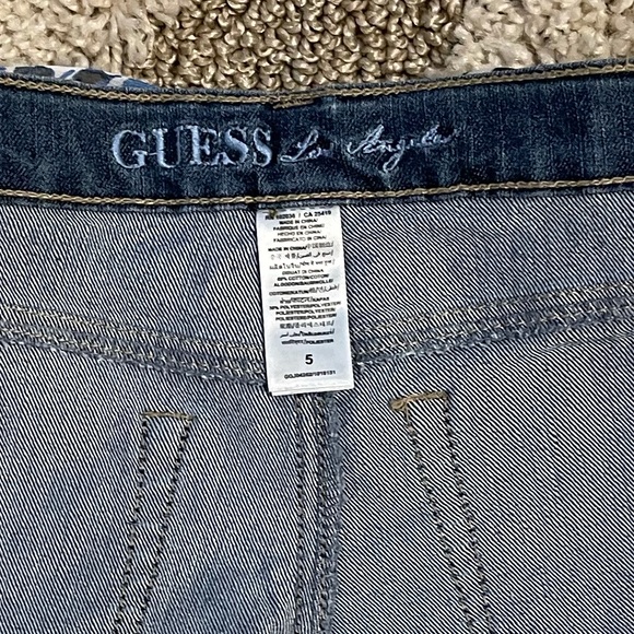 Guess Los Angeles 2 pc set Top with Belted Shorts Sz 5 in Girls Adorable! - Picture 10 of 11